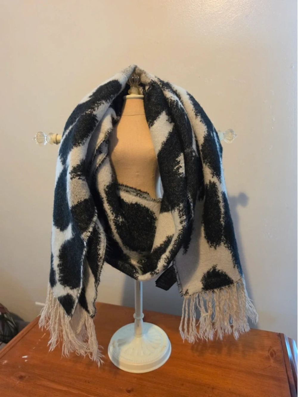 H&M Scarf
